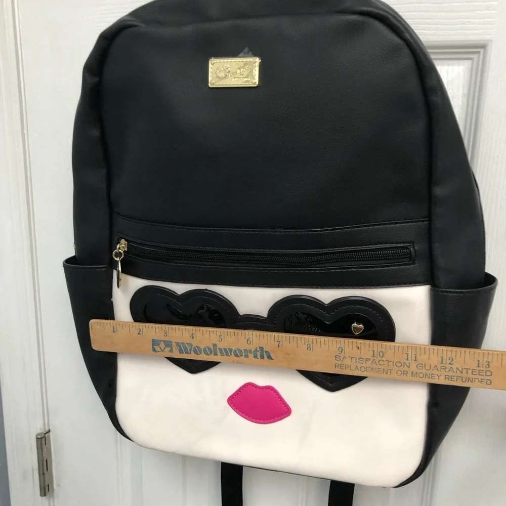 Betsey Johnson tag not